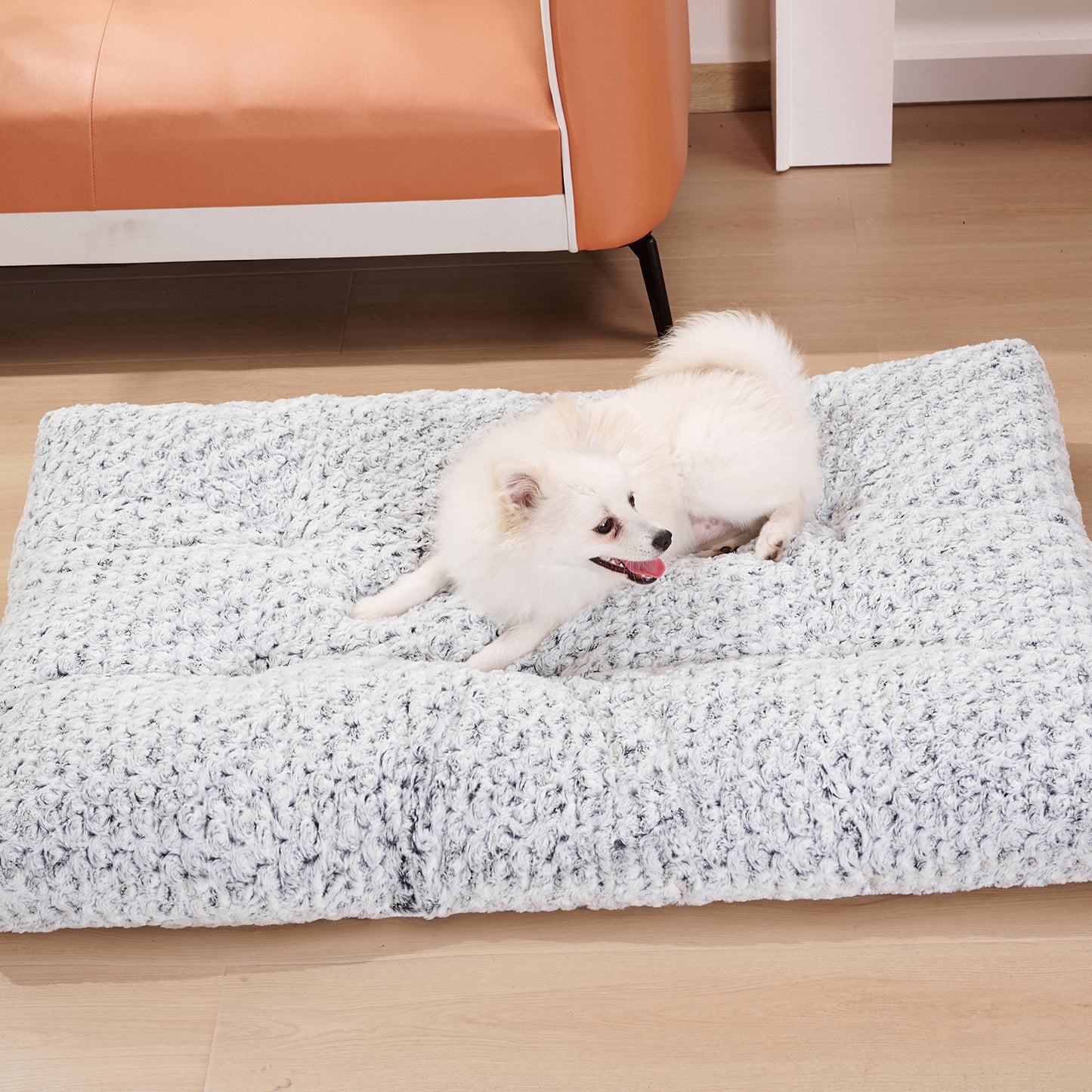 Soft Rose Velvet Dog Bed Thickened, Washable & Fluffy Pet Mat